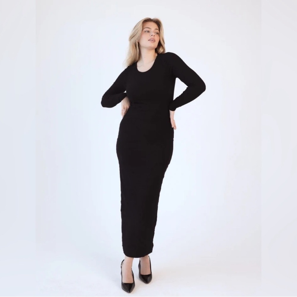 Black Bodycon Long Sleeve Cocktail Dress Klassy Network - Never worn